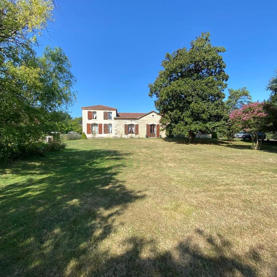 Domaine De Baise Bed & Breakfast Feugarolles Dış mekan fotoğraf